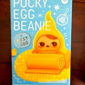 Pop Mart Pucky Egg Beanie